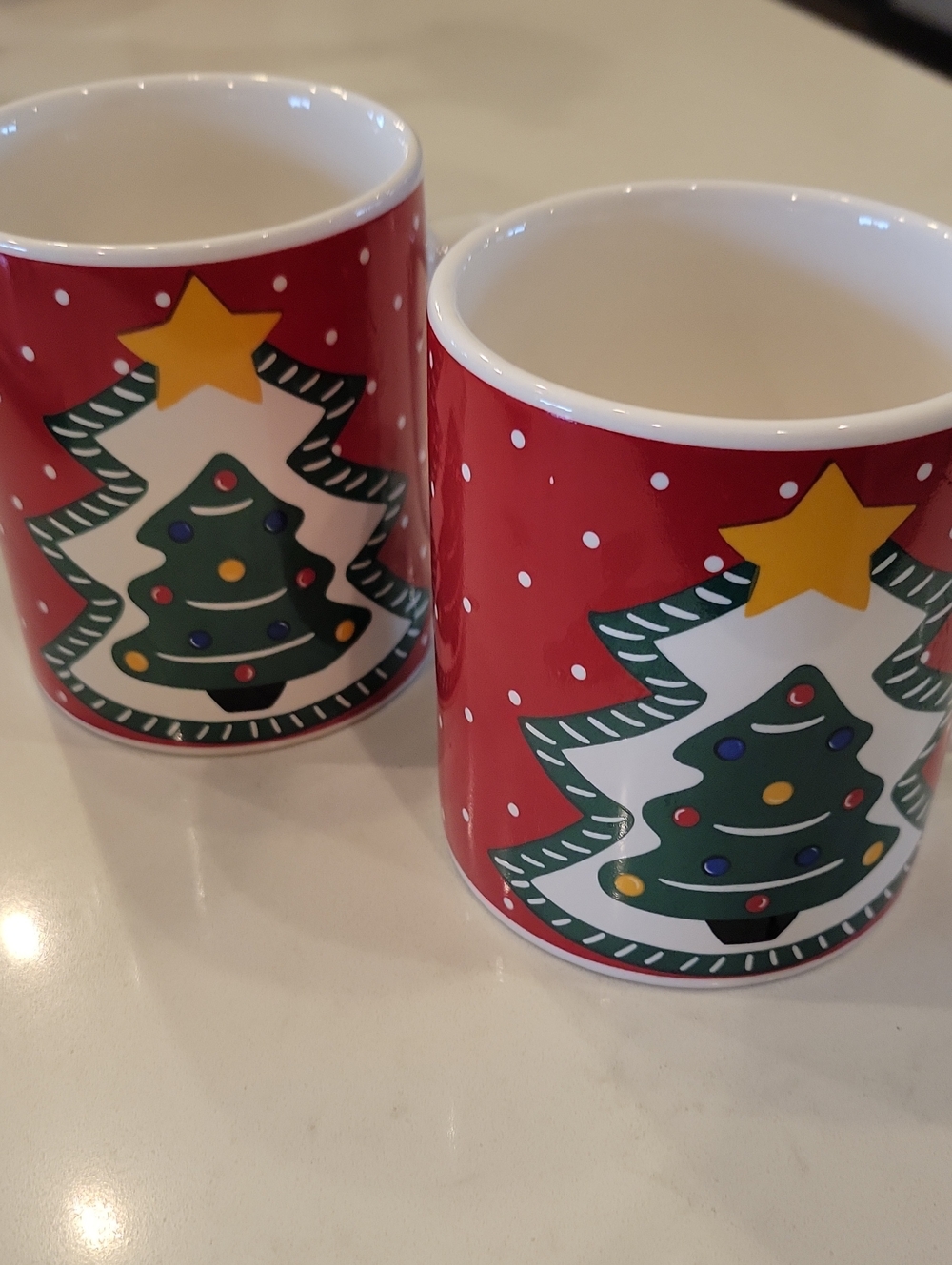 Free With Purchase Holiday Mugs
